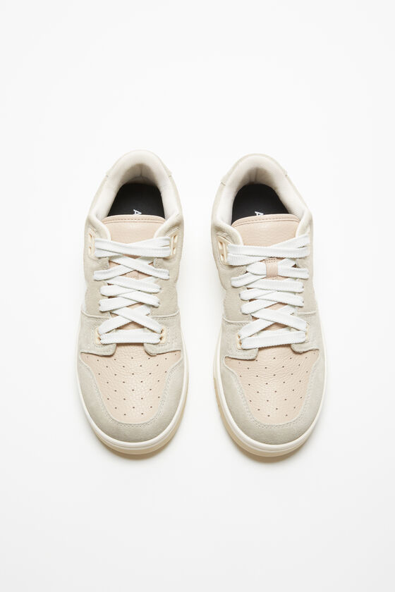 (image for) Responsive Low top sneakers